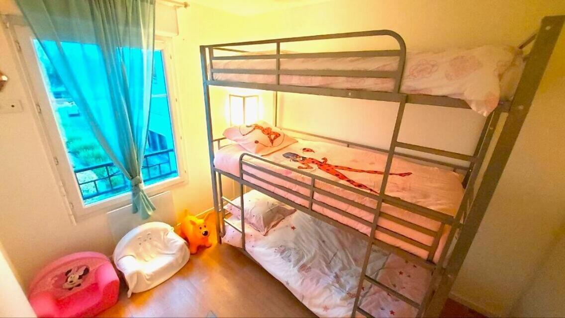 Appartement Familial Pour 6 Adultes Et 5 Enfants A 10 Min De Disney Bailly-Romainvilliers Exterior foto