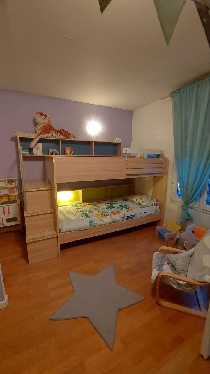 Appartement Familial Pour 6 Adultes Et 5 Enfants A 10 Min De Disney Bailly-Romainvilliers Exterior foto